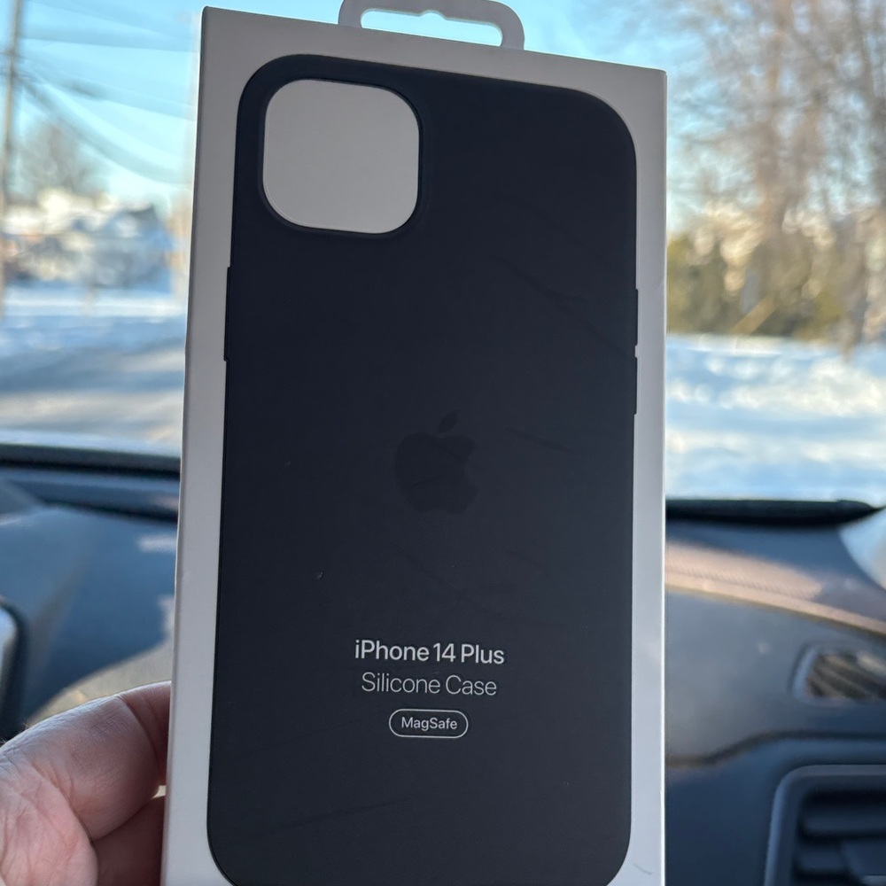 Apple iPhone 14 Plus Case - Midnight Black